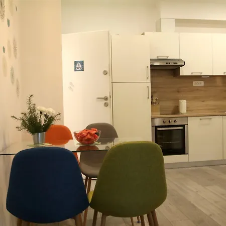 Apartman And Cozy In The Centre Of