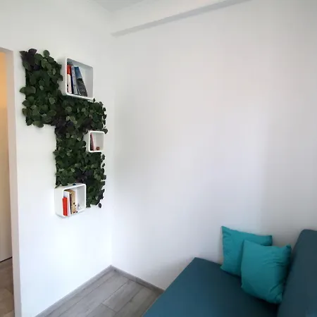 Apartman And Cozy In The Centre Of *